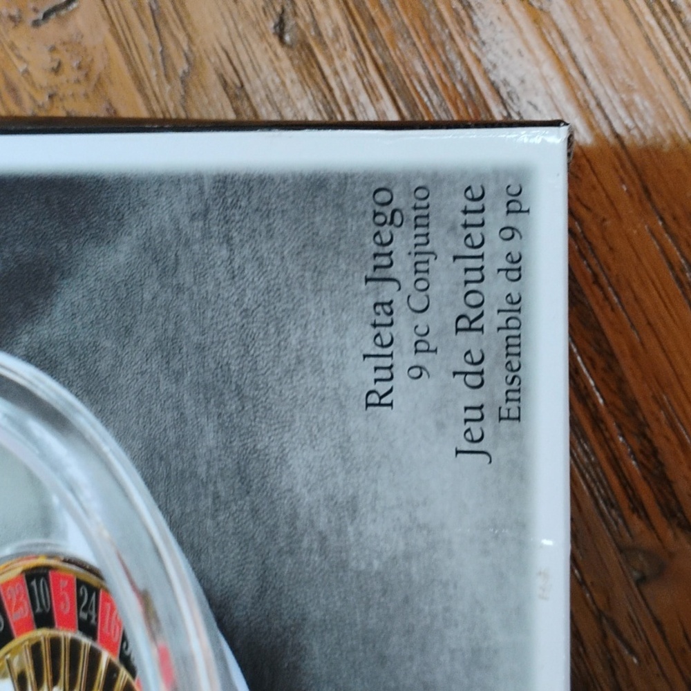 Game Night Roulette Drinking Game New In Box - Picture 3 of 5